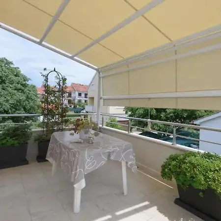 Apartment Spacious Near The Sea *